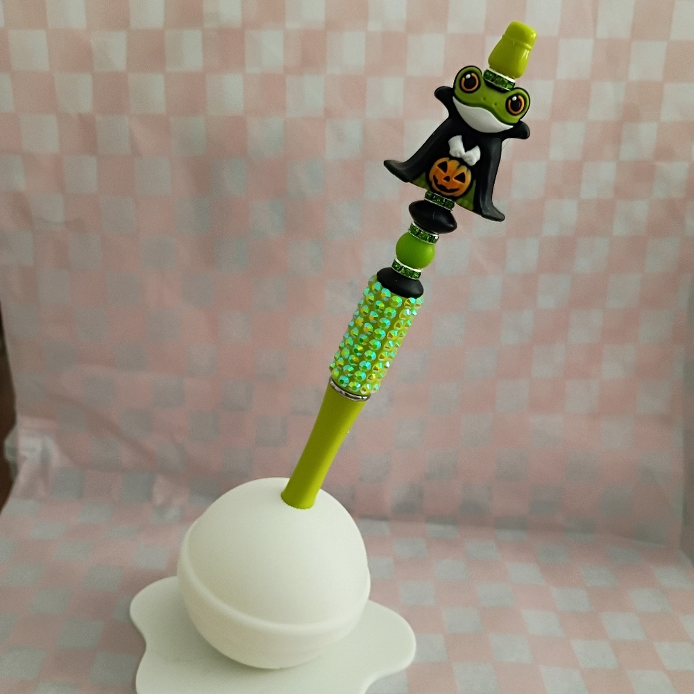 Green Frog Halloween Beaded Pen
